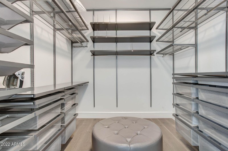 57_19823_N_83rd_Pl__57_mls