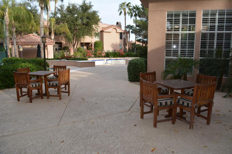 Common Area Sitting Area