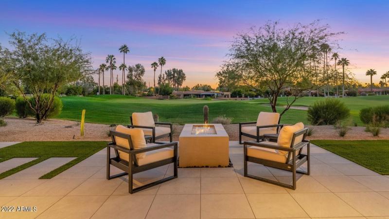 6331 E Phoenician Blvd-large-034-007-633