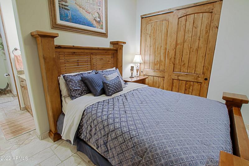 Detail - 3rd Bedroom