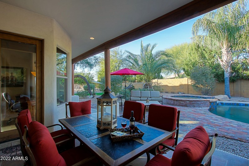 Detail - Backyard 10