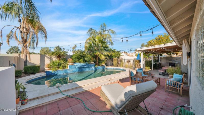 6FB27D3A-7A93-4FEE-8E09-165C0974D9BE