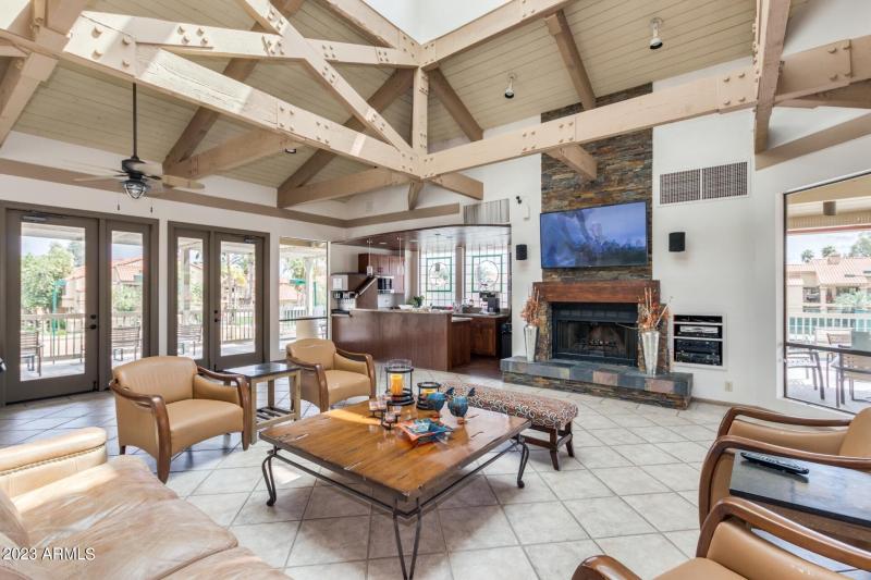 0003-The Racquet Club (4)