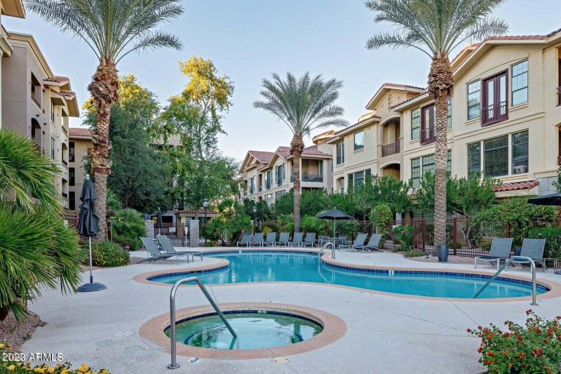 Community Pool and Spa