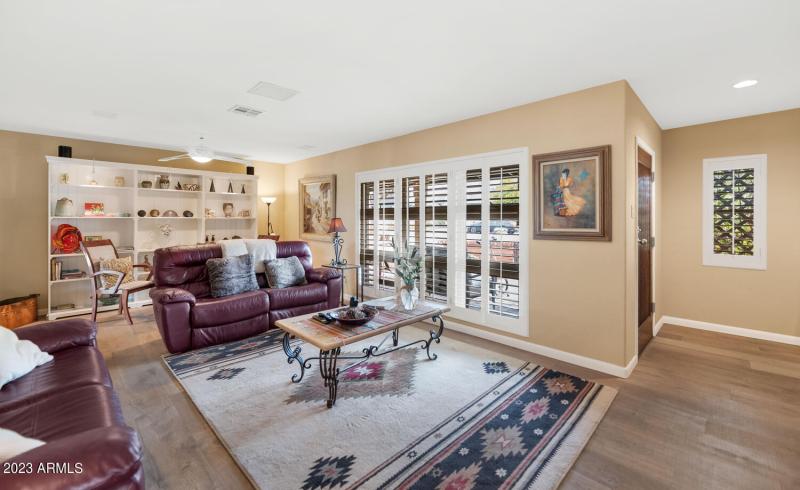 4597 E Calle Ventura-large-011-015-4597