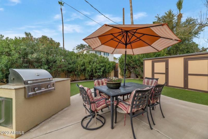 4597 E Calle Ventura-large-033-031-4597