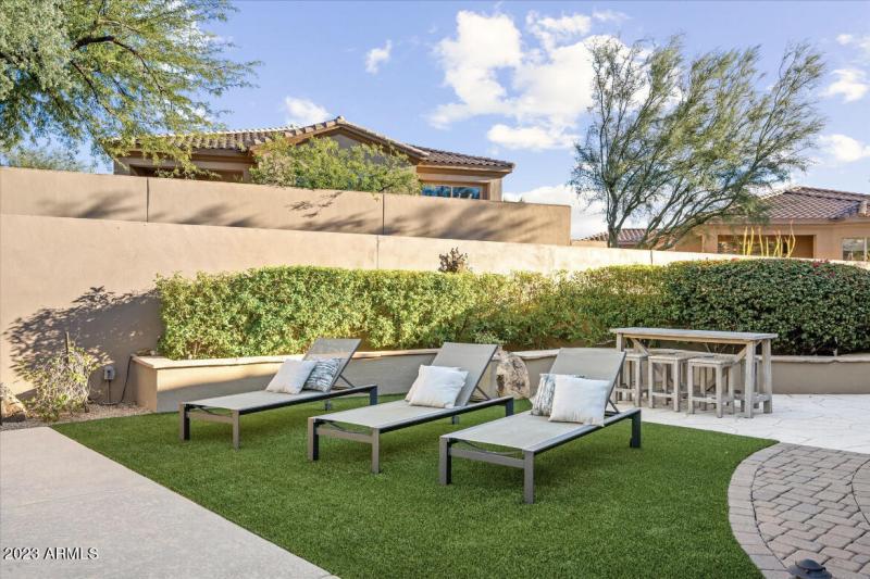 8D1526AE-48FD-463E-B589-5D6B7EC597B0