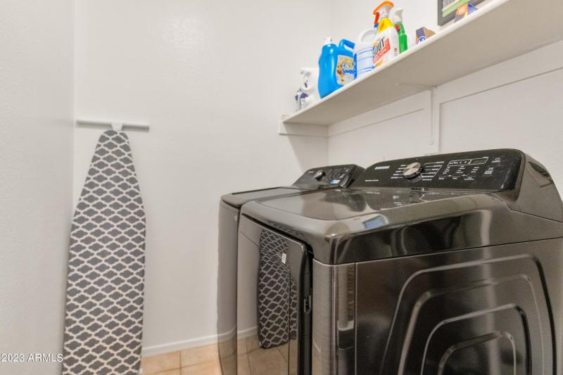 Full Size Washer & Dryer