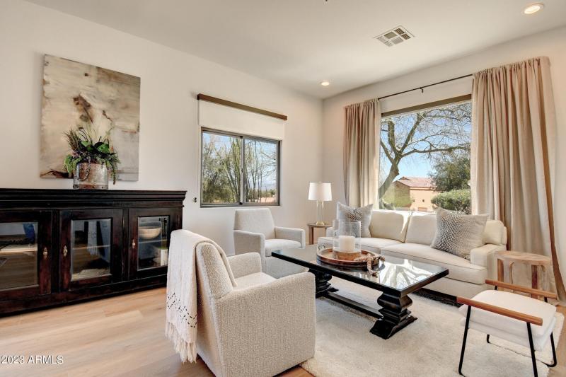 13810 N Woodside Dr (6)