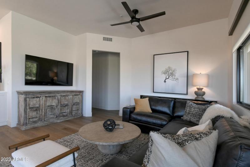 13810 N Woodside Dr (15)