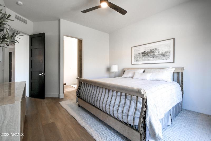 13810 N Woodside Dr (18)