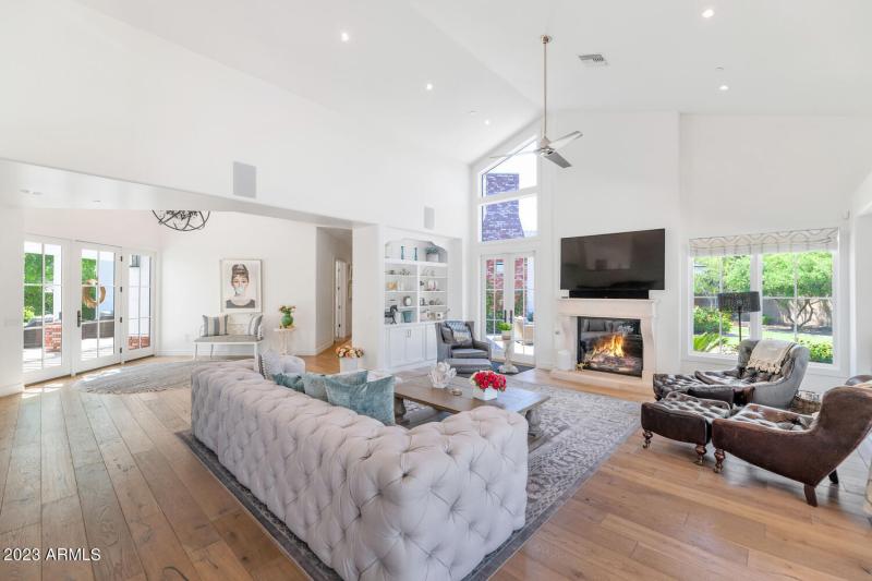 4202 N 64th St-large-014-047-4202 N 64th