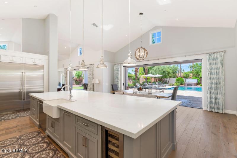 4202 N 64th St-large-016-052-4202 N 64th