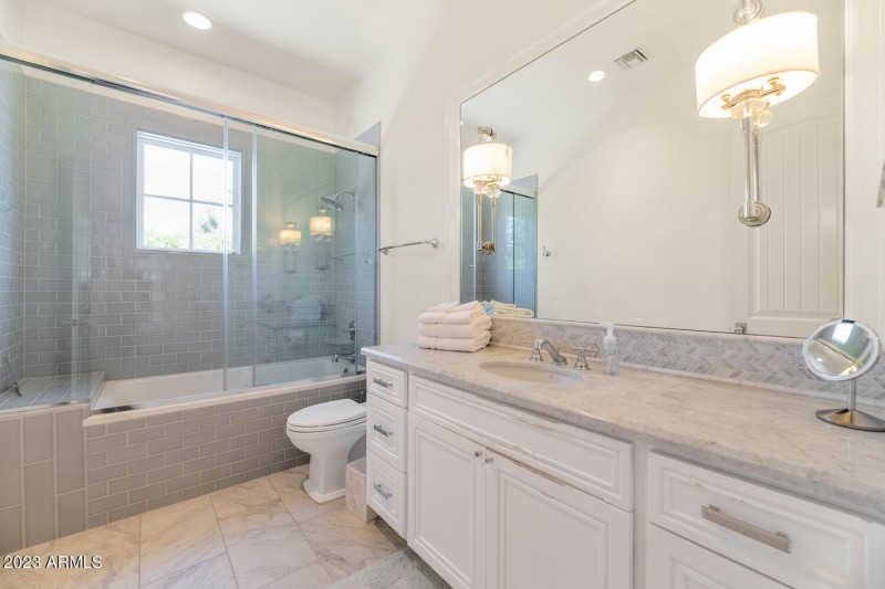 4202 N 64th St-large-037-027-4202 N 64th