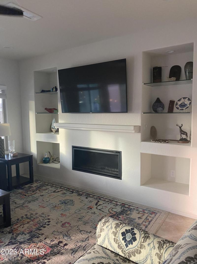 A71E2B89-E078-41E1-85C6-F162BDE59DF0