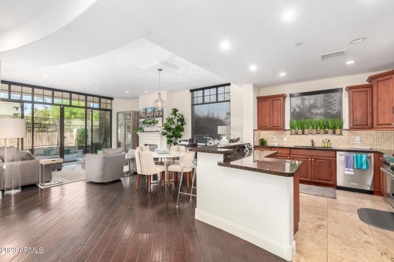 0011-09-Biltmore Estates