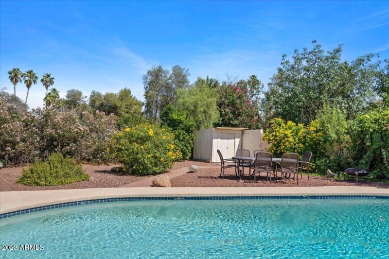 Long and Deep Pool for Lap Swimming