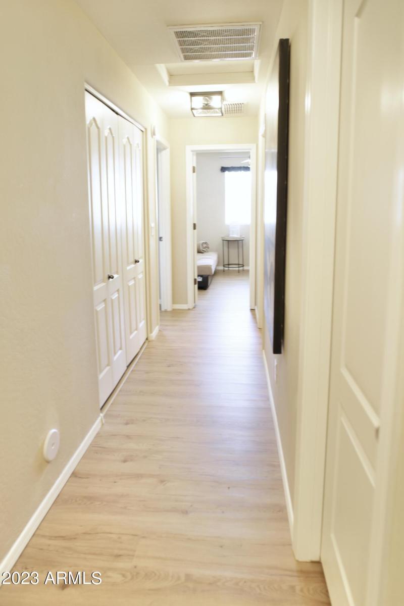 79CE2752-BE22-4FE6-AC20-96B3692972BD_1_2