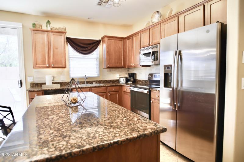 D4F171E8-A4EE-497D-A4CB-BF4859CF3A89_1_2