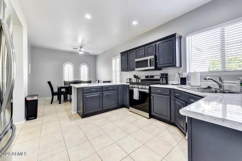 153 N Greenwood kitchen and dining area