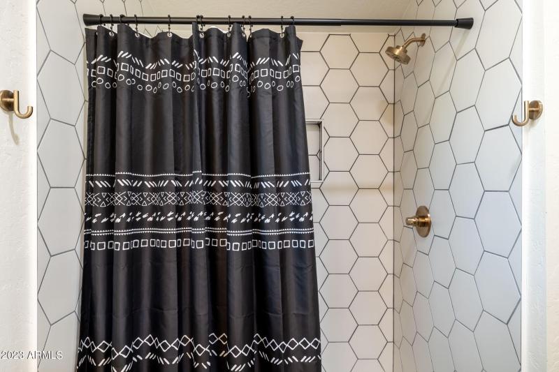 32-web-or-mls-4909-e-tumbleweed-cir