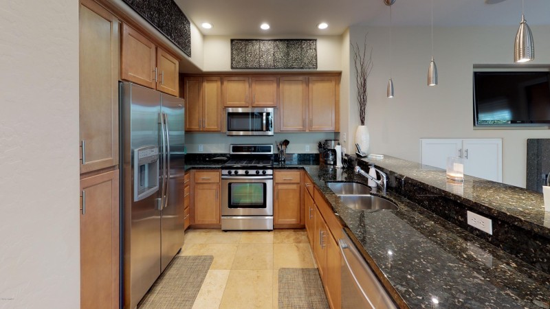 87th-Street-Kitchen(1)