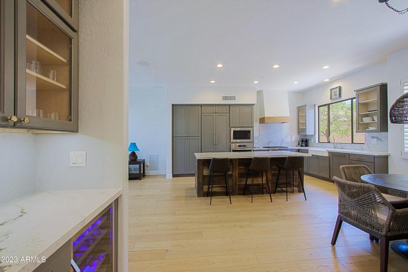 Kitchen, Breakfast Nook and Wine Bar
