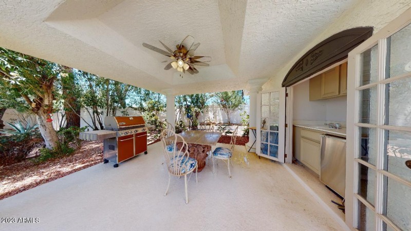 10476-E-Cannon-Dr-07102023_123531