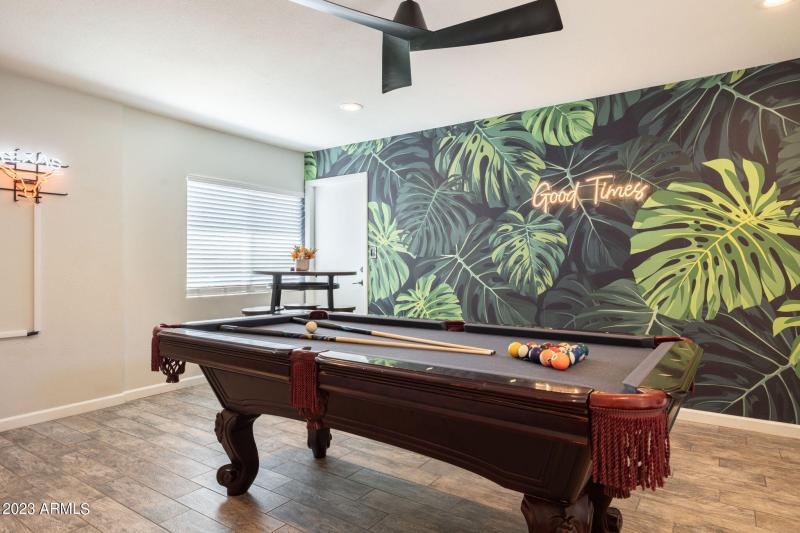 20-web-or-mls-6325-e-carolina-dr