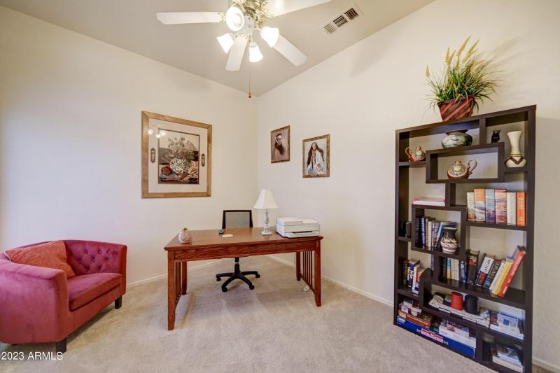 4701 S Desert Dawn-16