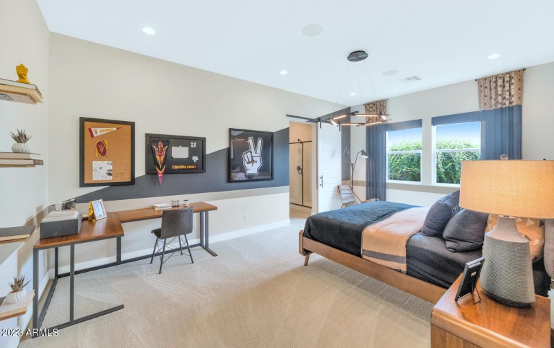 10118 E Tesla Ave-large-018-013-10118 E