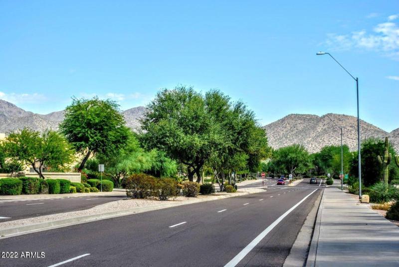 Excellent Scottsdale Location