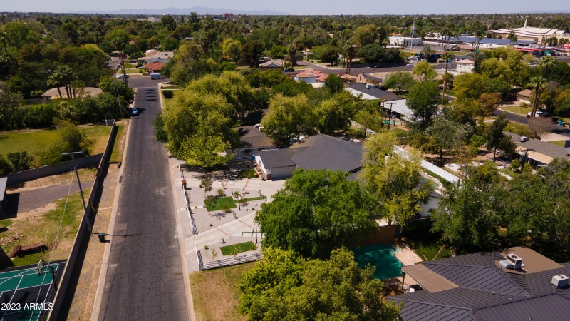 516 W Rancho Drone-23