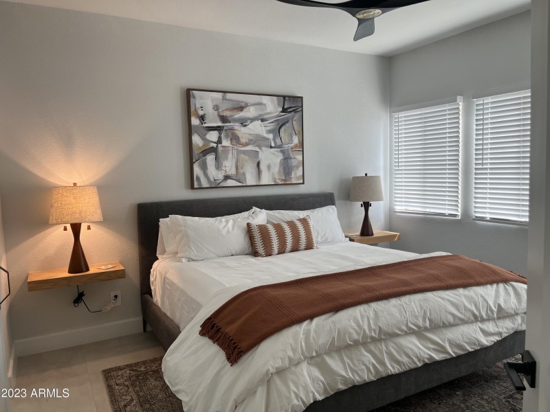 Master King Size Bed