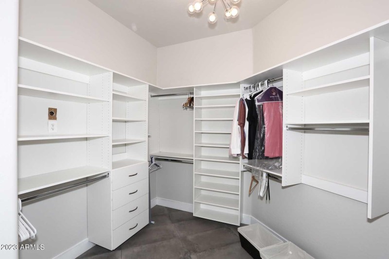 Primary Bedroom-Closet2