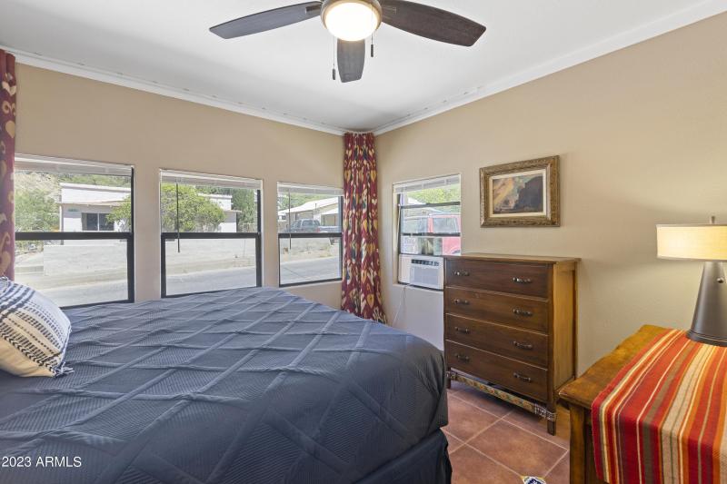 Penney Parker 188 S Adonis (109)