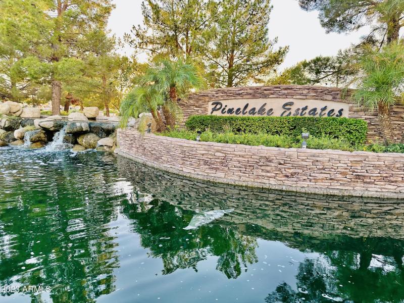 336B99F8-2FC1-48AC-A8A4-A320BDDA1BA5