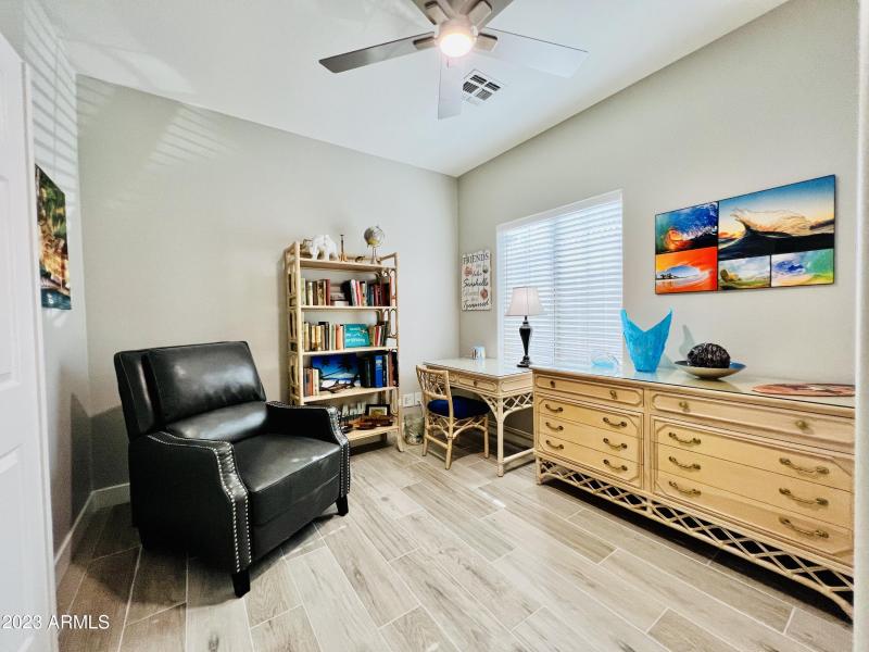 1B702FF2-7656-436F-A0F2-47698C8F6ECC