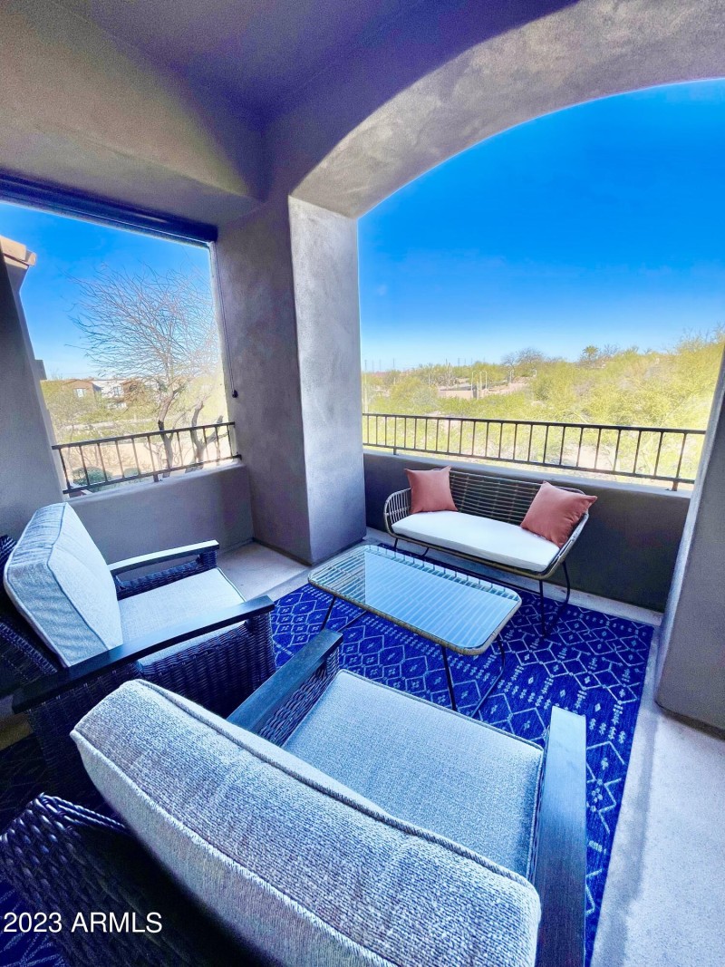 E05CD6EF-C0F4-4CC7-870C-E55288B1F2B4