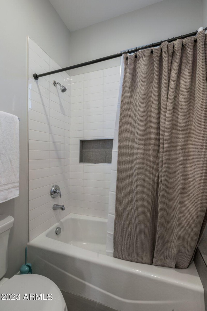 Guest Bathroom Shower 4