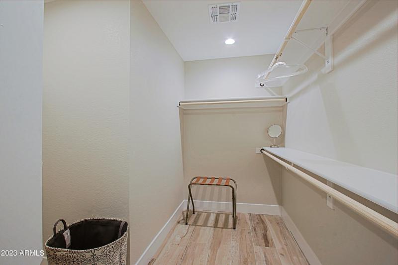 2nd Bedroom Closet