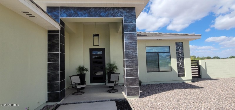 2906 Acacia front view 1