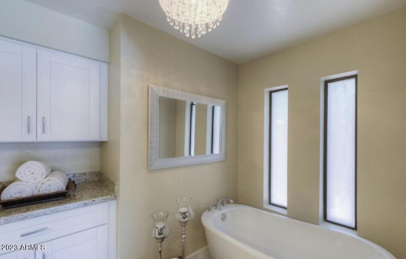 Primary Bedroom Bathroom