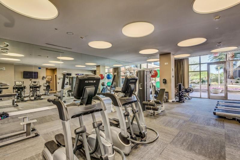 Full Fitness Center