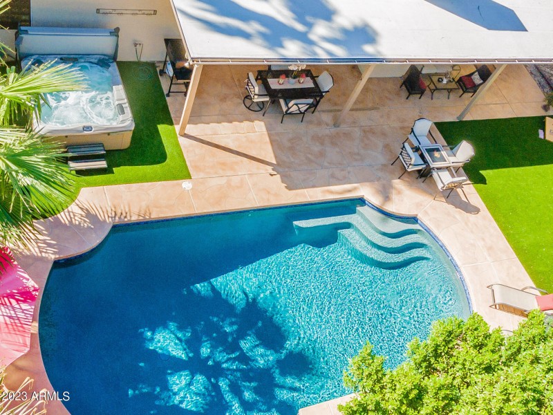 Heated Pool + New 6-Person Hot Tub