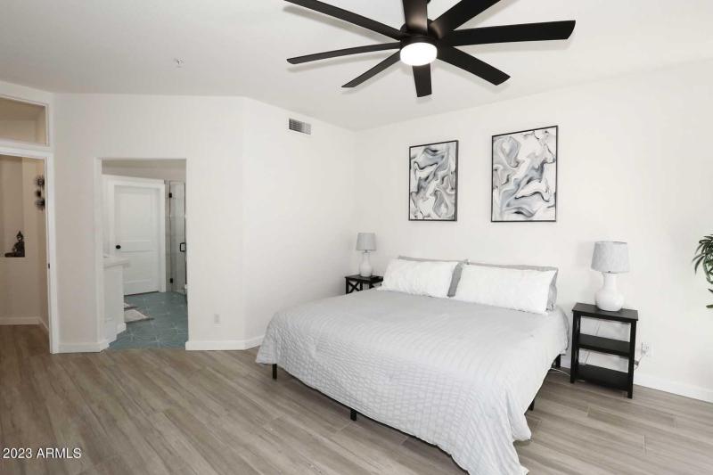 Primary Bedroom-Bath