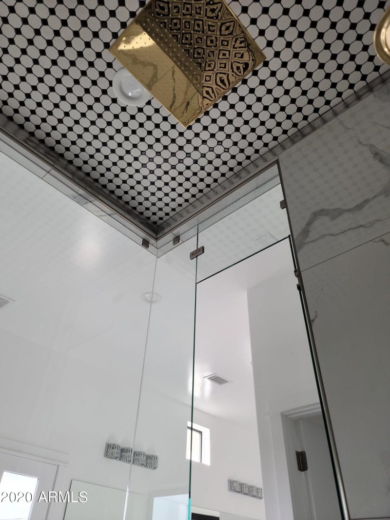 128646548_201131454975347_79549496515852