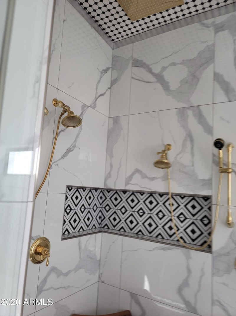 129112054_828309167945477_21463495501954