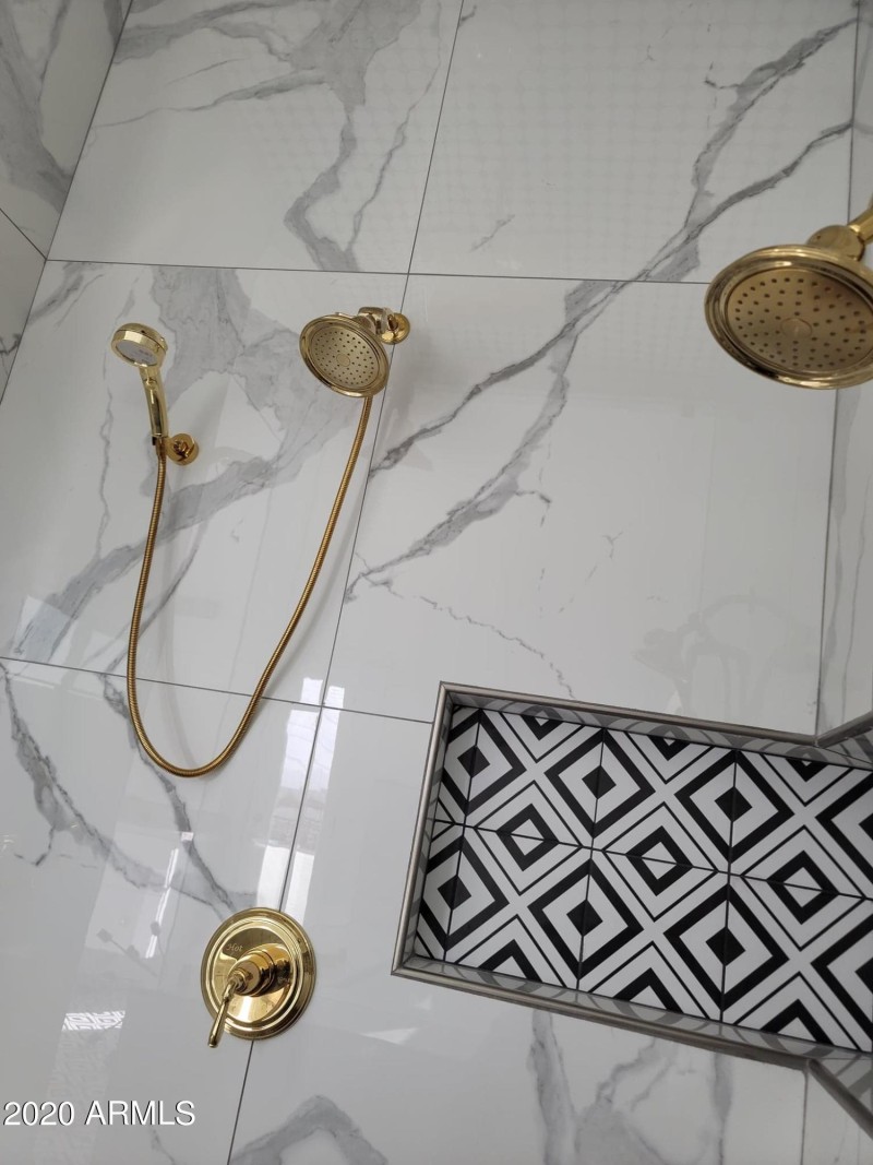 128569150_213612393504623_38081838633415