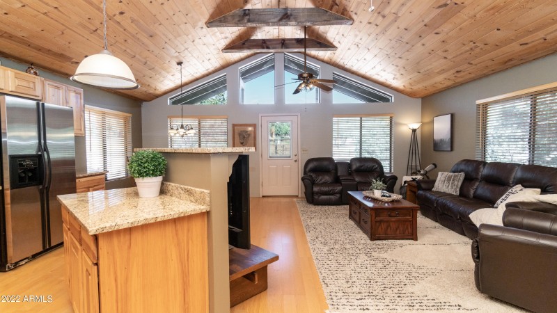 131 Jackshoe Trail Interior Photos-22